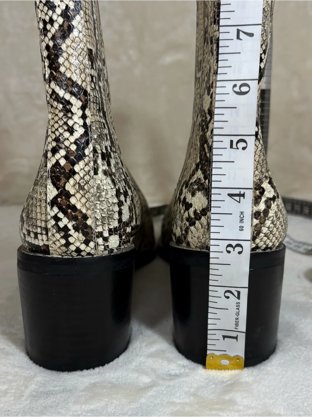 Nordstrom Women’s Nohazina Snakeskin Leather Pull On  Ankle Boot Booties Size 10